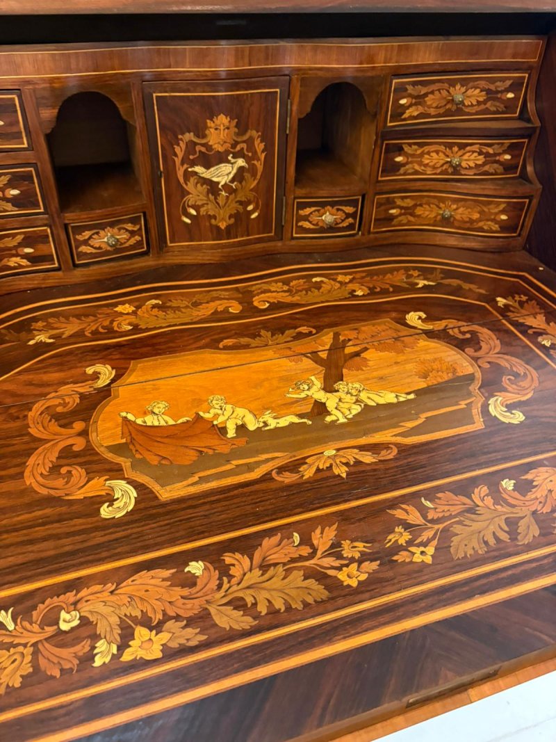 Outstanding Quality Antique Italian Marquetry Inlaid Burr Walnut Bureau Bookcase - Image 17